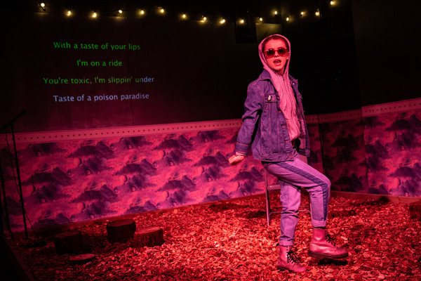 Instructions for a Teenage Armageddon at the Southwark Playhouse Photo