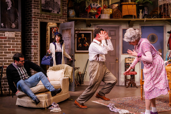 Photos: First Look At MOON OVER BUFFALO Now Onstage Through March 5 Image