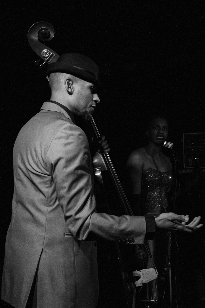 Photo Flash: Acute Inflections A JAZZY LOVE AFFAIR Woos and Romances Crowd at The Triad  Image