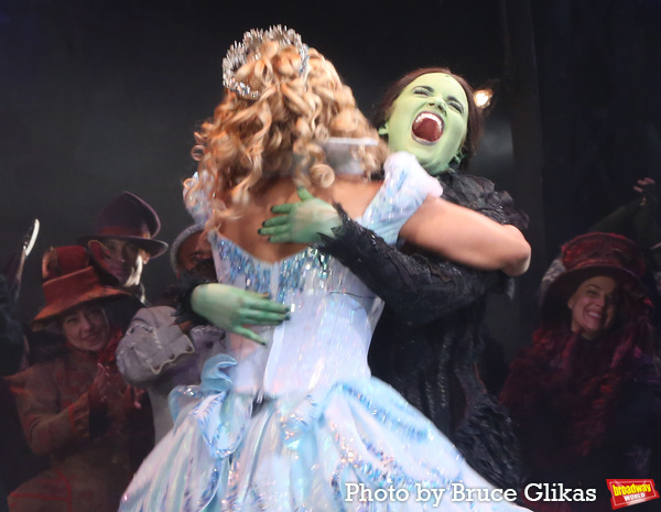 Photos: Brittney Johnson's First Performance as Full-Time Glinda in WICKED Image