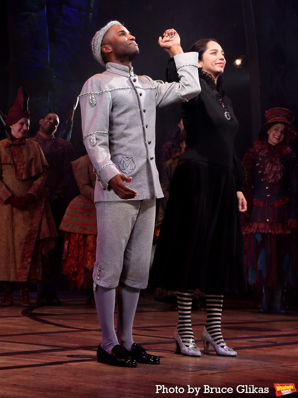 Photos: Brittney Johnson's First Performance as Full-Time Glinda in WICKED Image