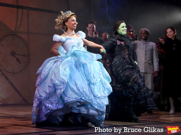 Photos: Brittney Johnson's First Performance as Full-Time Glinda in WICKED Image
