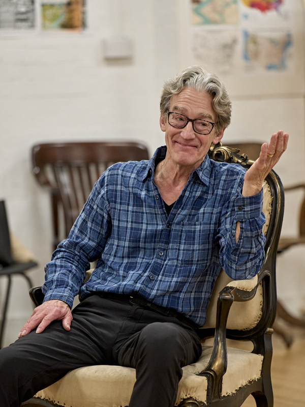 Photos: See Ralph Fiennes & More in Rehearsals for STRAIGHT LINE CRAZY Image