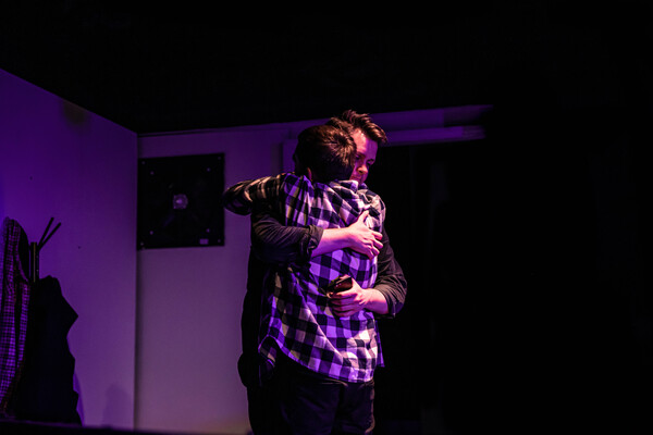 Photos: First Look at TELL ME STRAIGHT at Chiswick Playhouse Image
