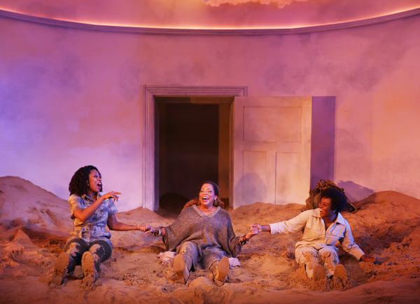 Photos: First Look at the World Premiere of SANDBLASTED Image