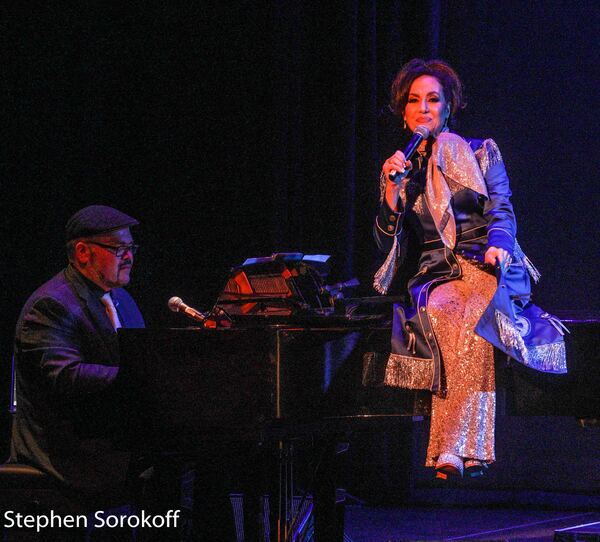 Photo Coverage: Deborah Silver Brings GLITTER & GRITS to the Kravis Center Image