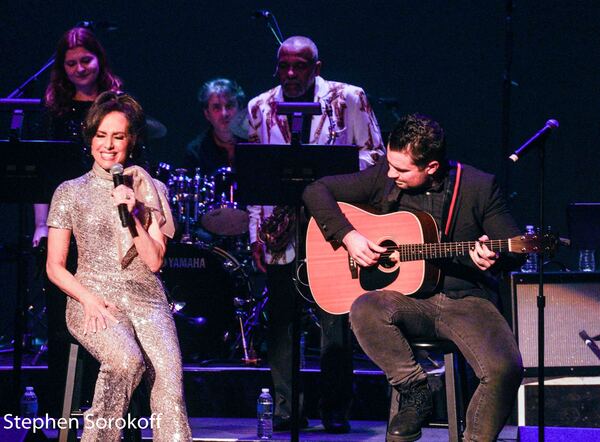 Photo Coverage: Deborah Silver Brings GLITTER & GRITS to the Kravis Center Image