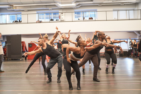 Photos: Go Inside Rehearsals for the National Tour of MOULIN ROUGE! THE MUSICAL Image