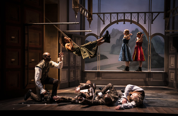 Photos: First Look at THE NOTEBOOKS OF LEONARDO DA VINCI at Goodman Theatre Image