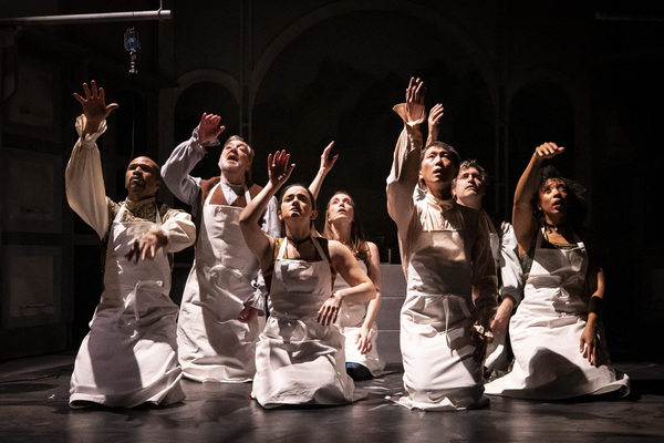 Photos: First Look at THE NOTEBOOKS OF LEONARDO DA VINCI at Goodman Theatre Image