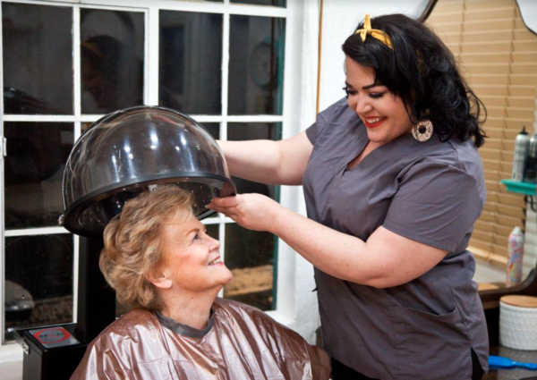 Photos: Inside Look at Theatrikos' Production of STEEL MAGNOLIAS Image