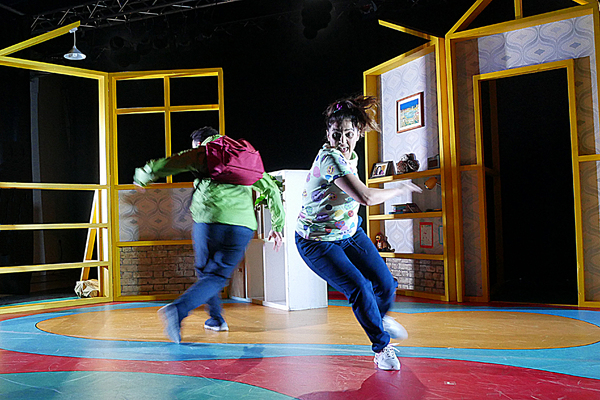 Photos: First Look at the UK Tour of JABALA AND THE JINN Image