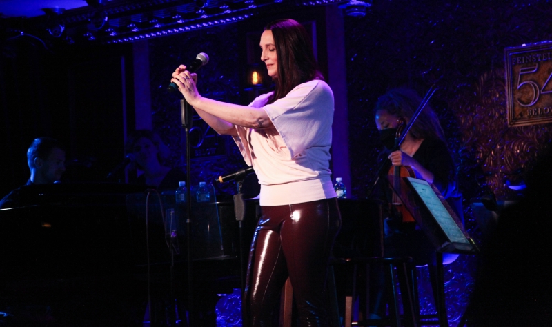 Review: Julia Murney Nurtures Full 54 Below House with SOOTHE MY SOUL 