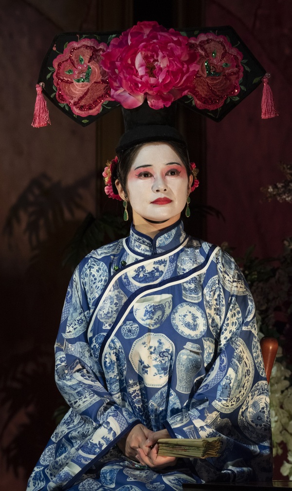 Photos: First Look at THE CHINESE LADY at The Public Theater Image