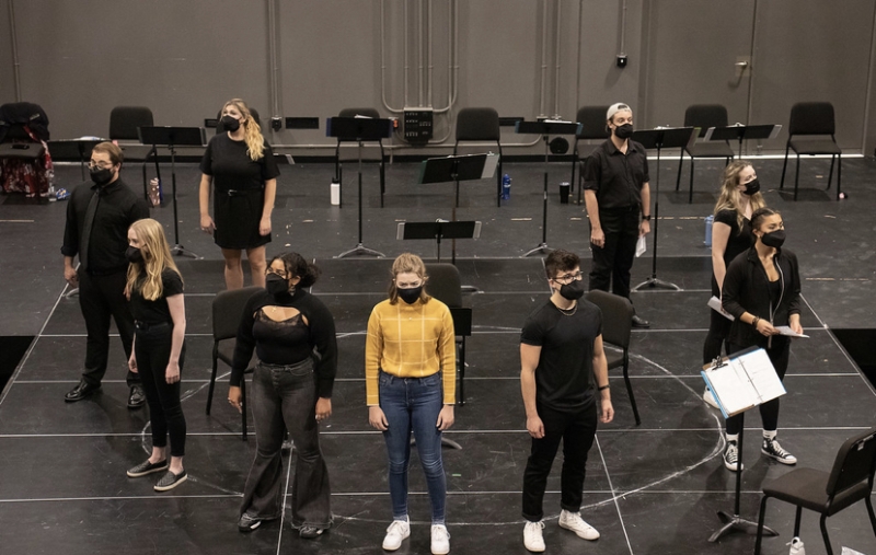 Student Blog: Mask Mandates & Live Theatre Image