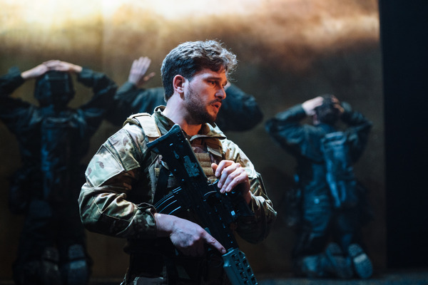 Photos: First Look at Kit Harington & More in HENRY V at Donmar Warehouse Image