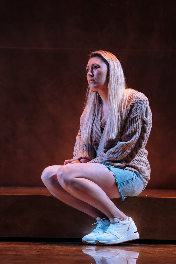 Photos: First Look at Kit Harington & More in HENRY V at Donmar Warehouse Image