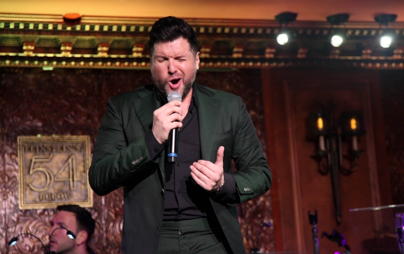 Review: MAURICIO MARTINEZ is a Mexican Marvel at Feinstein's/54 Below Image