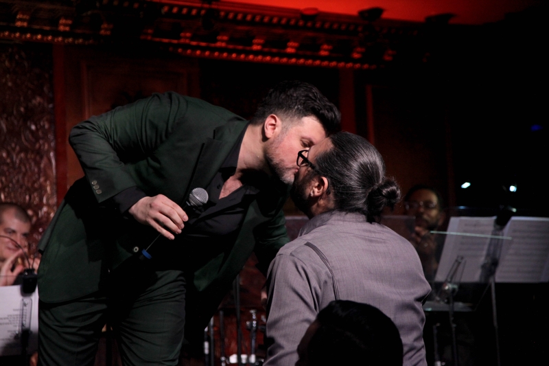 Review: MAURICIO MARTINEZ is a Mexican Marvel at Feinstein's/54 Below 