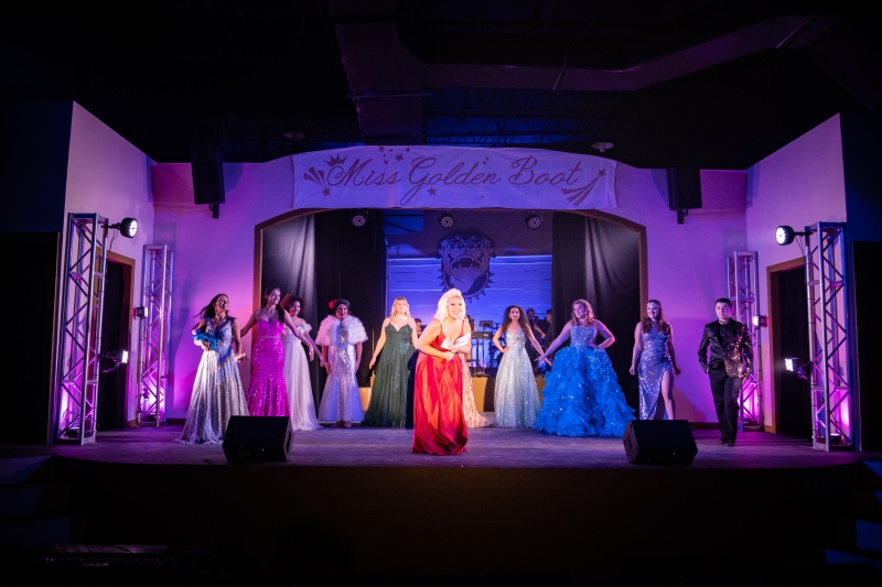 Review: GORGEOUS at Renaissance Theatre Company Image