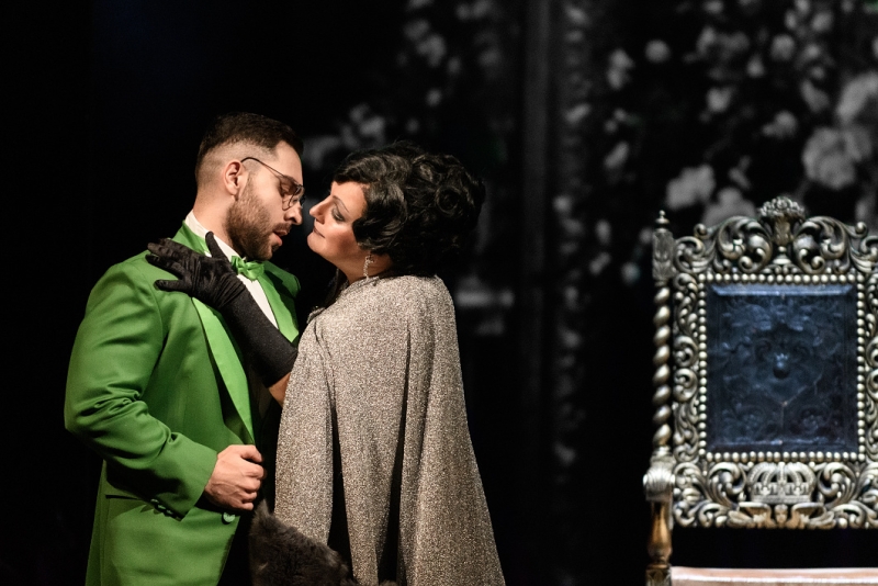 Review: DIVADLO J. K. TYLA NAVŠTÍVILO NÁRODNÍ DIVADLO V PRAZE SE SVOU VĚCÍ MAKROPULOS Image