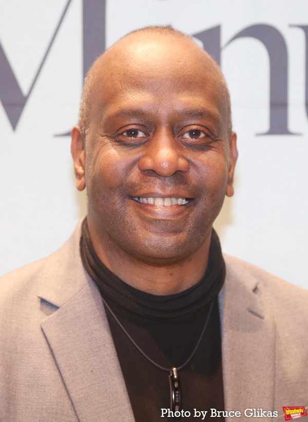 Photos: THE MINUTES Cast Gets Ready for Broadway Image