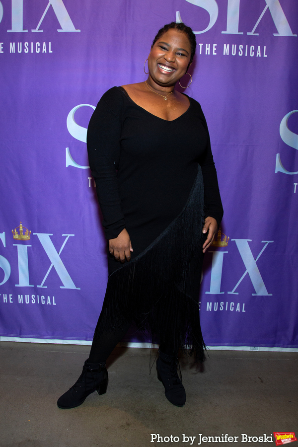 Photos: Meet the Queens of the SIX National Tour Image