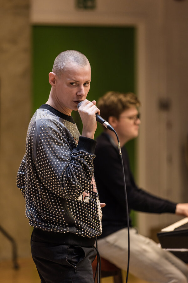 Photos: In Rehearsal for HEDWIG AND THE ANGRY INCH Starring DRAG RACE Star Divina De Campo Image