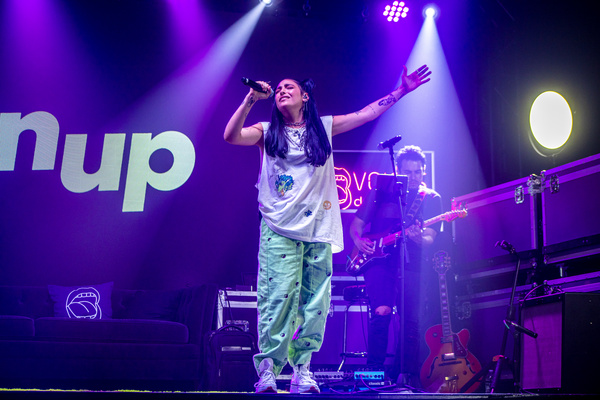 Photos: LatinUp Kicks Off Third Season On Twitch Celebrating Women In The Music Industry 