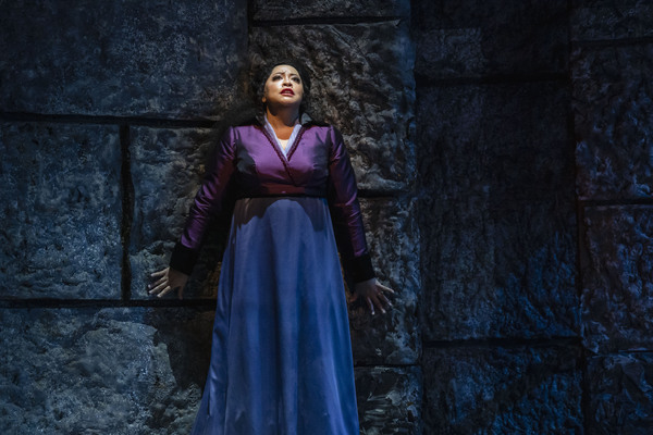 Photos: Chicago Lyric Opera Presents Puccini's TOSCA Image