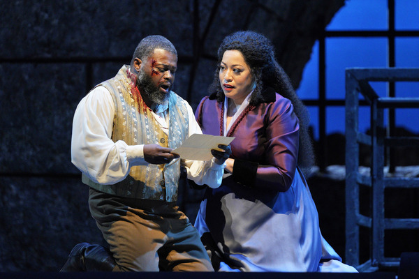 Photos: Chicago Lyric Opera Presents Puccini's TOSCA Image