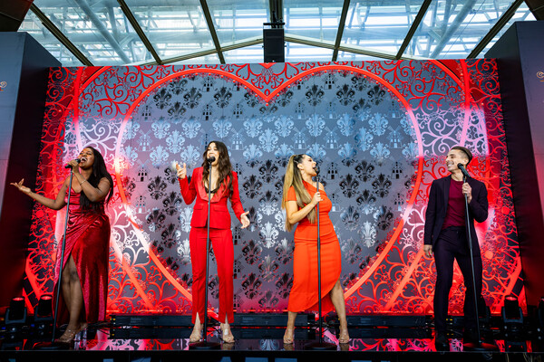 Photos: Meet the Cast of MOULIN ROUGE! THE MUSICAL In Sydney! Image