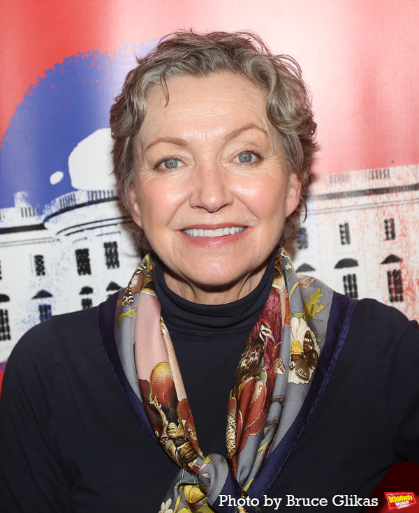 Photos: The Cast of POTUS: OR BEHIND EVERY GREAT DUMBASS ARE SEVEN WOMEN TRYING TO KEEP HIM ALIVE Meets the Press Image