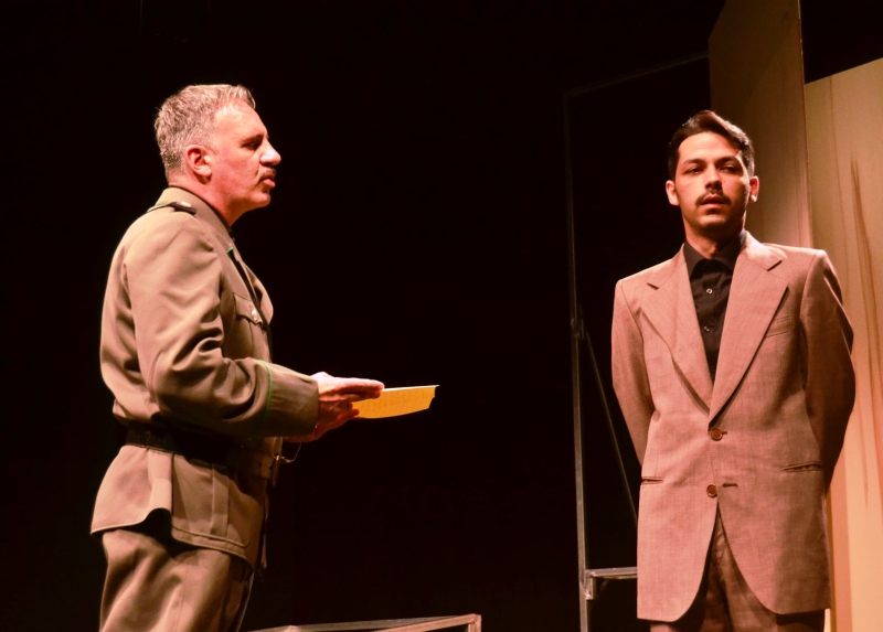 Review: L'ISOLA DEGLI INVERTITI al OFF / OFF THEATRE Image