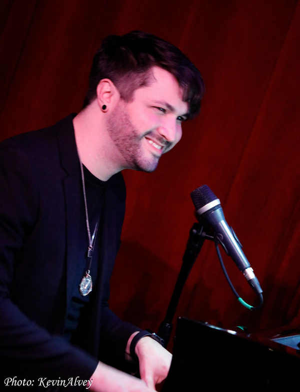 Photos: Mark MacKillop Brings DUETS To Birdland Image