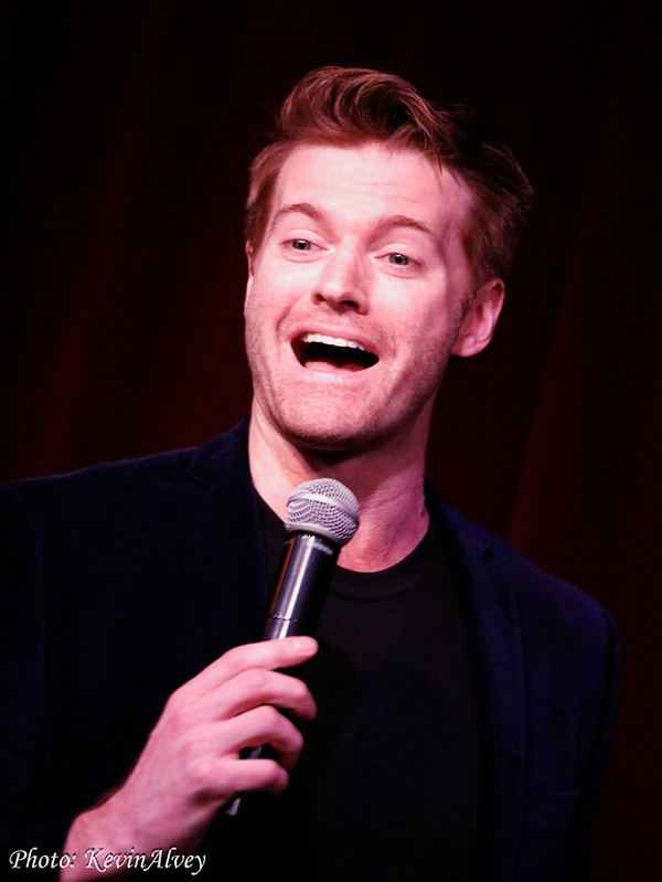 Photos: Mark MacKillop Brings DUETS To Birdland Image