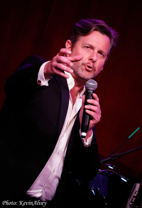 Photos: Mark MacKillop Brings DUETS To Birdland Image