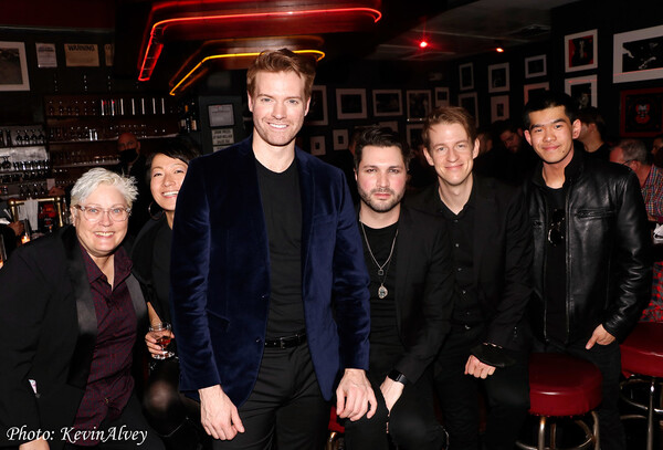 Photos: Mark MacKillop Brings DUETS To Birdland Image
