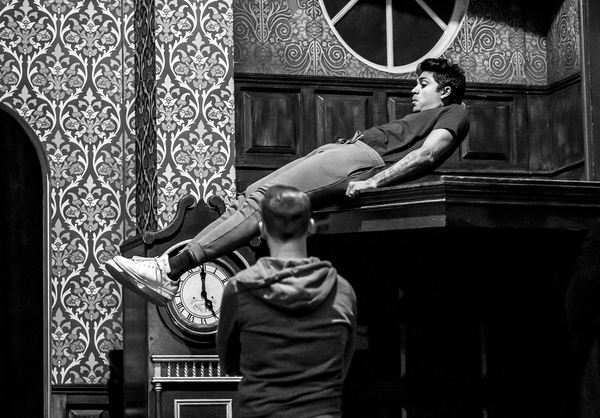 Photos: Go Inside Stunt Rehearsals for THE PLAY THAT GOES WRONG Image