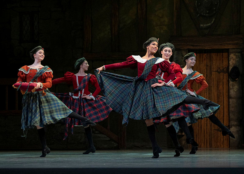 Review: PROGRAM 4 at San Francisco Ballet Makes Everything Old Feel New Again Image