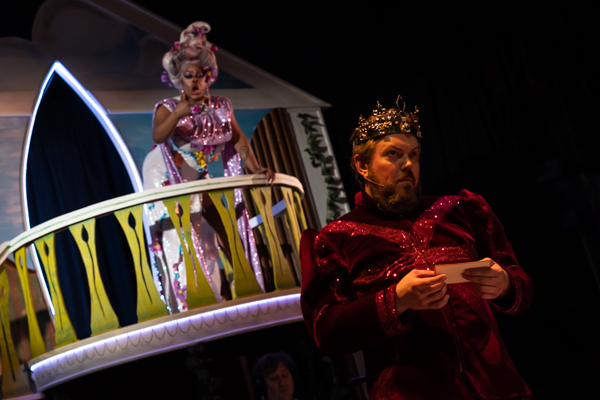 Photos: First look at CATCO's HEAD OVER HEELS Image