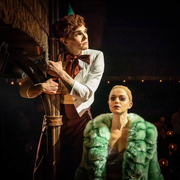 Photos: First Look at Fra Fee, Amy Lennox, and More in CABARET Image