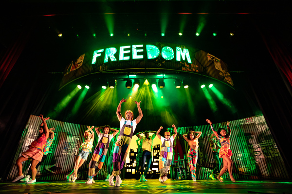 Photos: First Look at JOHANNES RADEBE: FREEDOM Image
