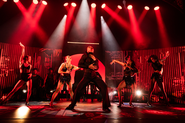 Photos: First Look at JOHANNES RADEBE: FREEDOM Image