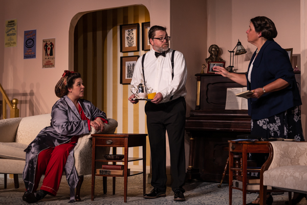 Photos: First look at Curtain Players' PRESENT LAUGHTER Image