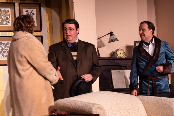 Photos: First look at Curtain Players' PRESENT LAUGHTER Image