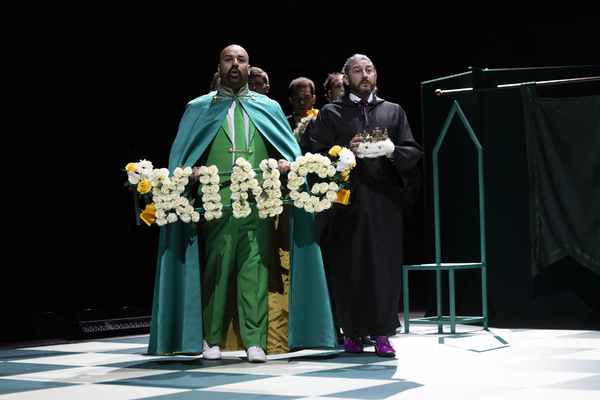 Photos: First Look at Jude Christian and Tinuke Craig's Retelling of HAMLET Image