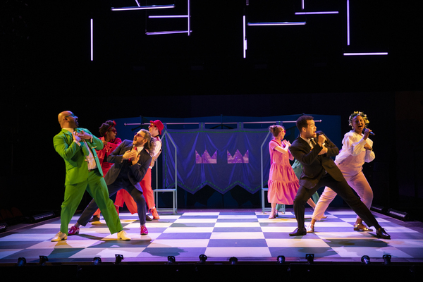 Photos: First Look at Jude Christian and Tinuke Craig's Retelling of HAMLET Image