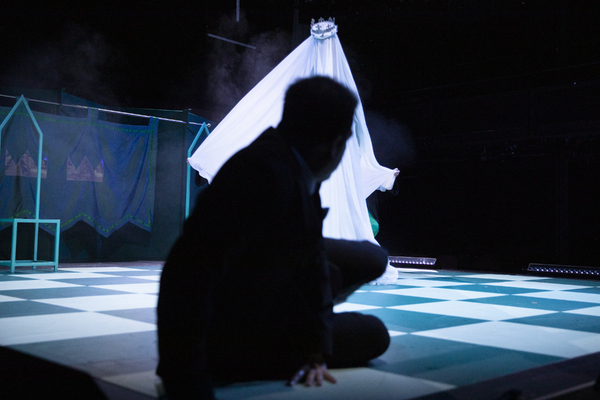 Photos: First Look at Jude Christian and Tinuke Craig's Retelling of HAMLET Image