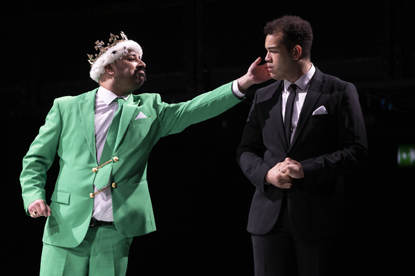 Photos: First Look at Jude Christian and Tinuke Craig's Retelling of HAMLET Image